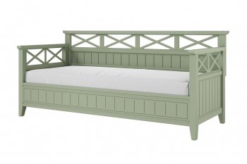 Кровать из массива Амелия зеленый самшит (БМ) в Заречном - zarechnyj.mebel-e96.ru