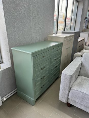 Комод 8 ящиков Лорето, зеленый самшит (БМ) в Заречном - zarechnyj.mebel-e96.ru