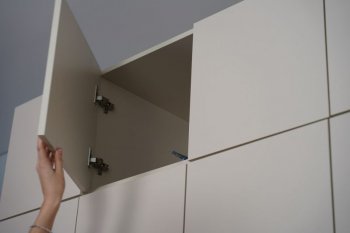 Шкаф 1200 мм Пальма с антресолью, Сатин (ДСВ) в Заречном - zarechnyj.mebel-e96.ru