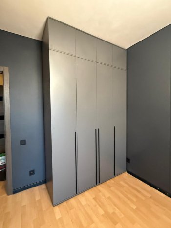 Шкаф 1600 мм 4-х створчатый Норд с антресолью графит (Миф) в Заречном - zarechnyj.mebel-e96.ru