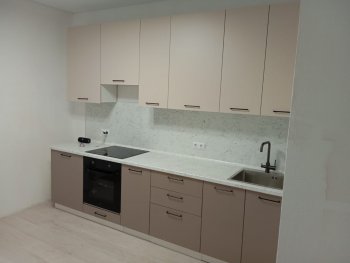 Кухонный гарнитур высокий Латте 3000 мм, Стол. 38 мм в Заречном - zarechnyj.mebel-e96.ru